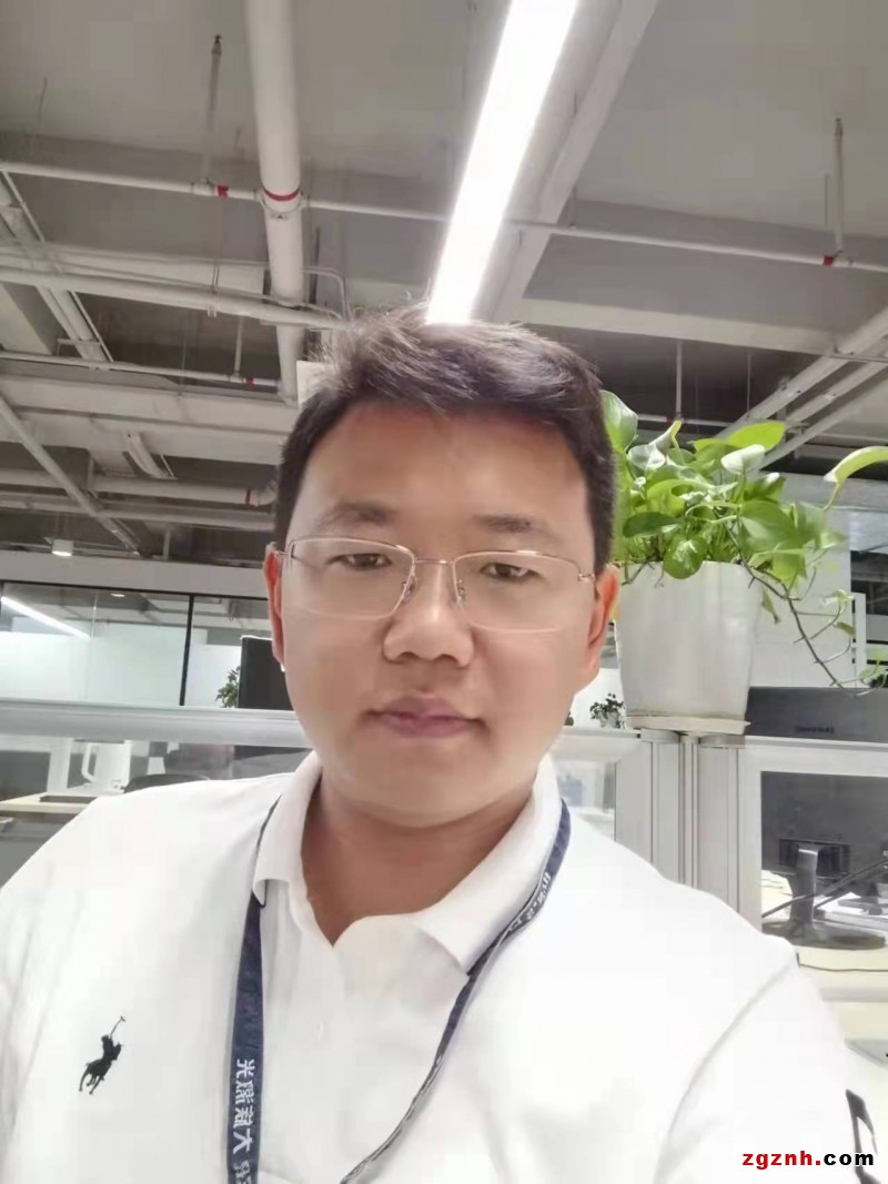 張濤雷： 大族激光精密焊接事業群-3C焊接及自動化總經理助理、深圳市智能化學會智能裝備專委會秘書長